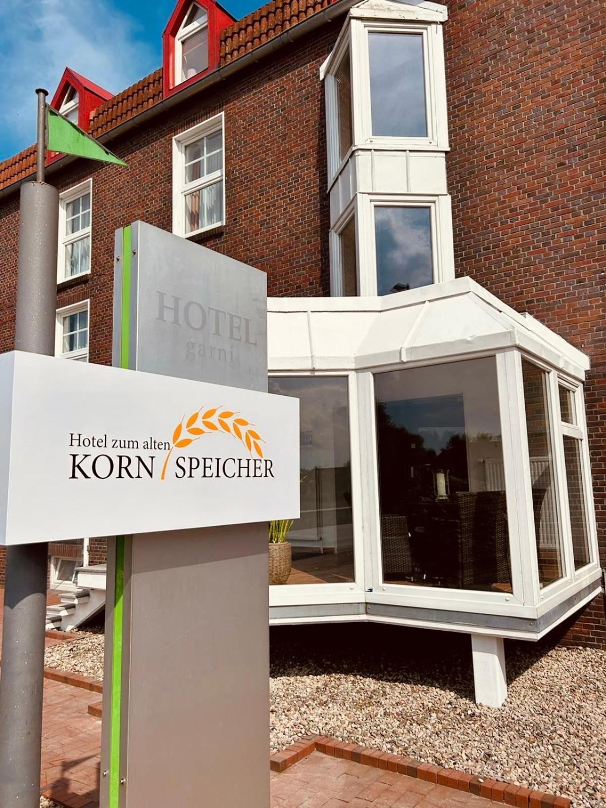 Alter Kornspeicher - Low Budget Zimmer Carolinensiel Buitenkant foto
